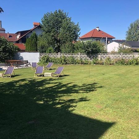 Huge Bbq Garden, Spacious Flat, Ac, Free Parking 4 Ljubljana Exteriör bild