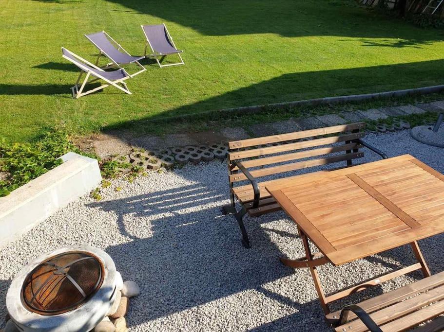 Huge Bbq Garden, Spacious Flat, Ac, Free Parking 4 Ljubljana Exteriör bild